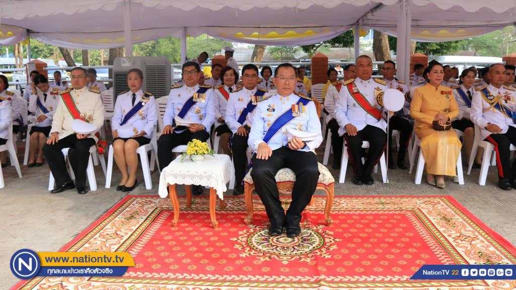 ผู้ว่าฯณรงค์ศักดิ์ นำข้าราชการ และประชาชนจิตอาสา ถวายพระพรชัยมงคล ในพระราชพิธี บรมราชาภิเษก ผู้ว่าฯณรงค์ศักดิ์ นำข้าราชการ และประชาชนจิตอาสา ถวายพระพรชัยมงคล ในพระราชพิธี บรมราชาภิเษก