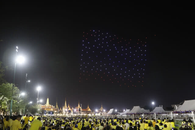 "โดรน" แปรอักษรถวายราชสดุดีจักรีวงศ์ ประกอบแสงสีเสียง เฉลิมพระเกียรติ