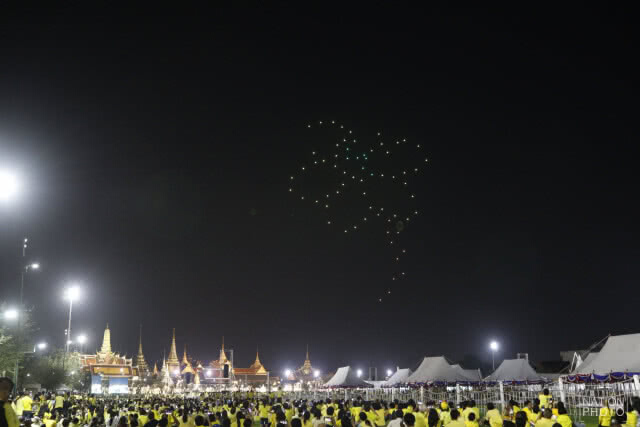 "โดรน" แปรอักษรถวายราชสดุดีจักรีวงศ์ ประกอบแสงสีเสียง เฉลิมพระเกียรติ