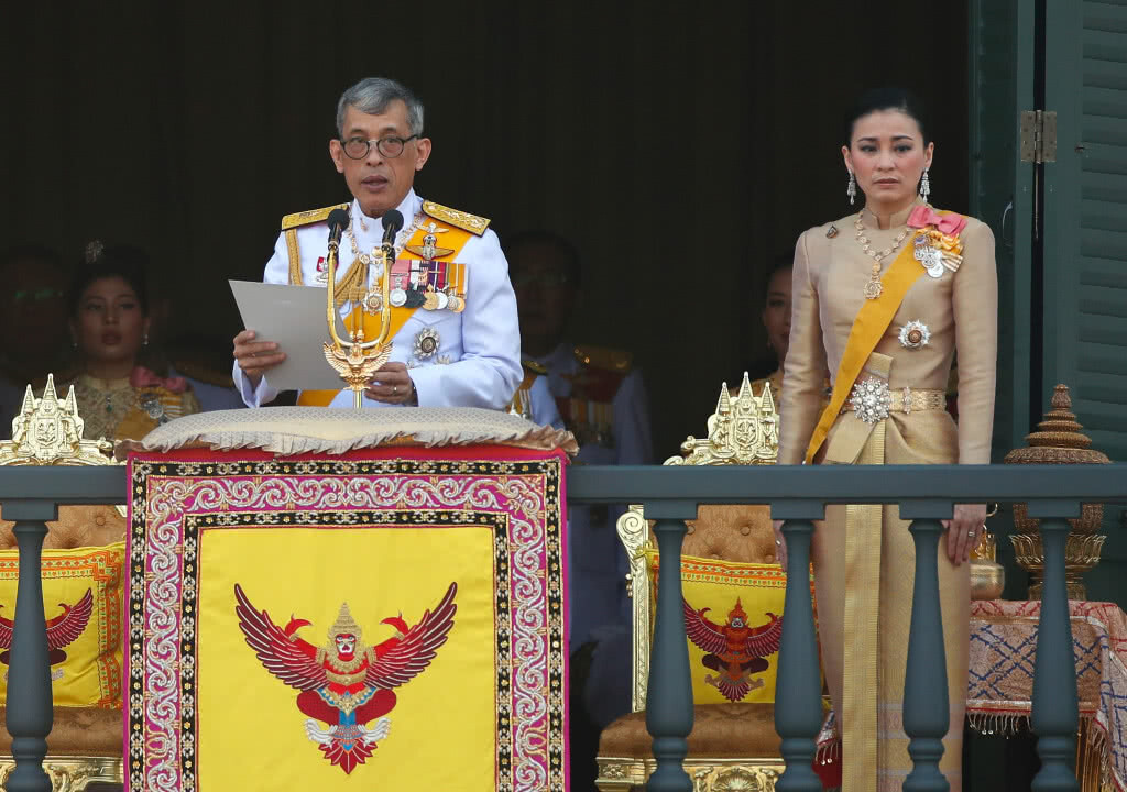ร.10 พระราชทานเงินกว่า 2.4 พันล้าน แก่โรงพยาบาล 27 แห่ง