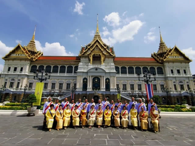 "15 องคมนตรี" ในพระบาทสมเด็จพระเจ้าอยู่หัว รัชกาลที่ 10