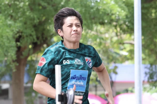 "ชบาแก้ว" เทสฟิตก่อนบอลโลก มาดามแป้งเผยมีผลต่อการตัดตัว