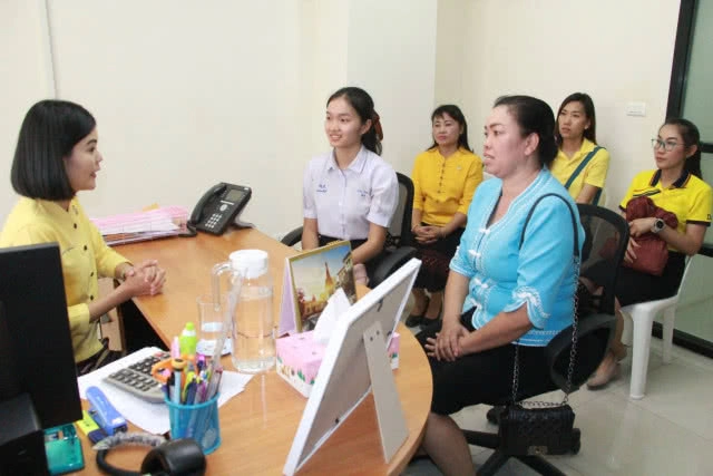 "น้องน้ำผึ้ง" ได้สัญชาติไทยแล้ว