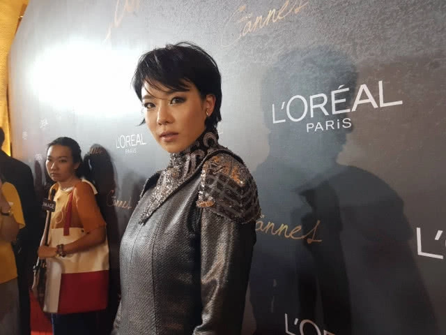 คริส หอวัง เผยรัก ไฮโซพิชญ์ลงตัว ให้สถานะคนพิเศษ