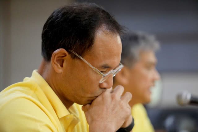 แคนดิเดตชิงเก้าอี้หัวหน้า ปชป. โชว์วิสัยทัศน์