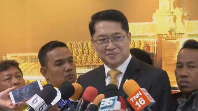 " ชวน " ควง "องอาจ" นำ ส.ส.ประชาธิปัตย์ รายงานตัวสภาฯ ปฏิเสธกระแสข่าวการเมืองขั้วที่3