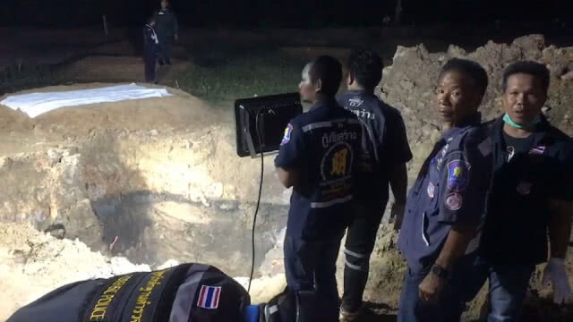 พบศพ อบต.วังใหม่ ถูกเมียใหม่ยิงก่อนกลบด้วยรถขุดดิน