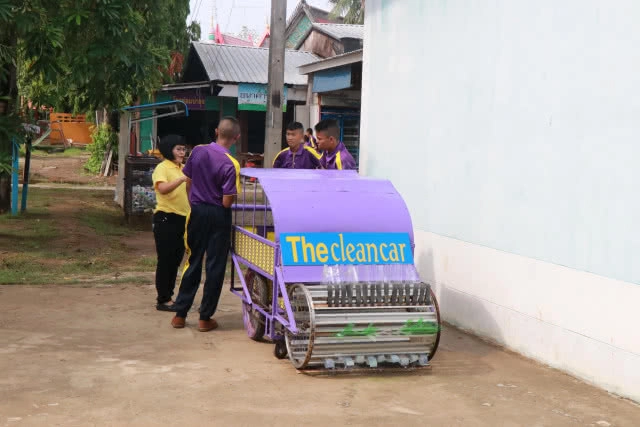 ไอเดียเก๋ รถเก็บขยะเศษใบไม้