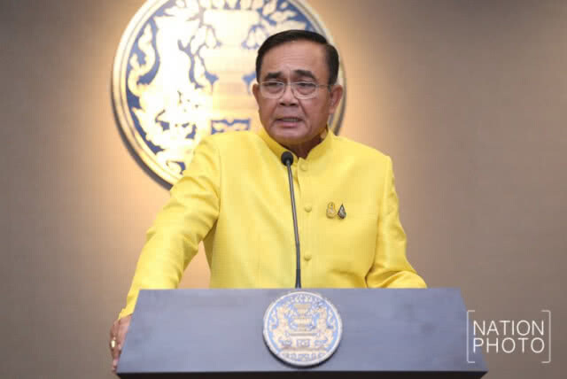 นายกฯ ห่วงปัญหาเด็กติด "มือถือ" ใช้อารมณ์รุนแรง