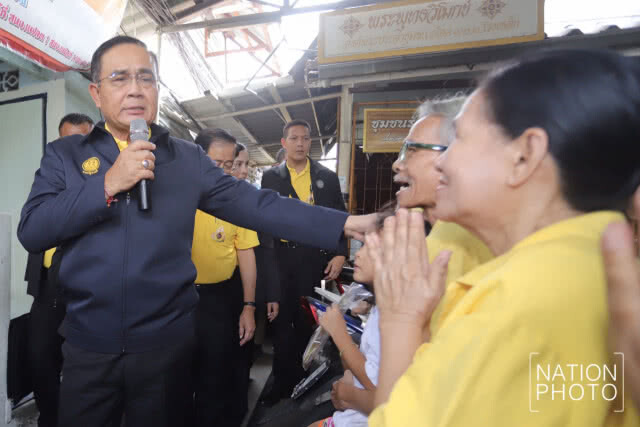 "บิ๊กตู่" จวกสื่อ "ทำงานมา 5 ปี ไม่รู้จักกันหรอ"