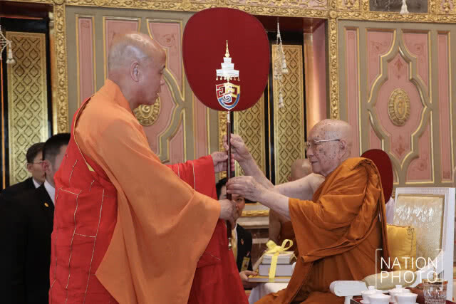 พระสงฆ์จากจีน เข้ากราบถวายสักการะสมเด็จพระสังฆราช