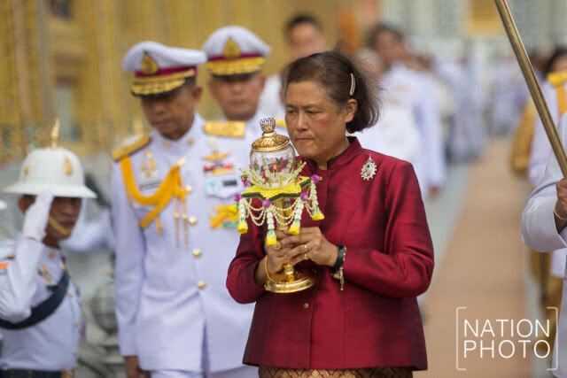 กรมสมเด็จพระเทพฯ เสด็จพระราชดำเนินแทนพระองค์ ไปทรงบำเพ็ญพระราชกุศลวิสาขบูชา พุทธศักราช ๒๕๖๒