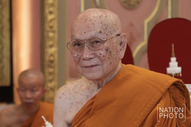 พระสงฆ์จากจีน เข้ากราบถวายสักการะสมเด็จพระสังฆราช