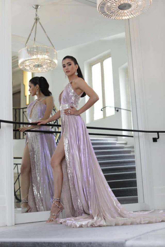 ส่อง! "ปู ไปรยา" ลุคที่ 2 สวยหรูบนพรมแดงเมืองคานส์