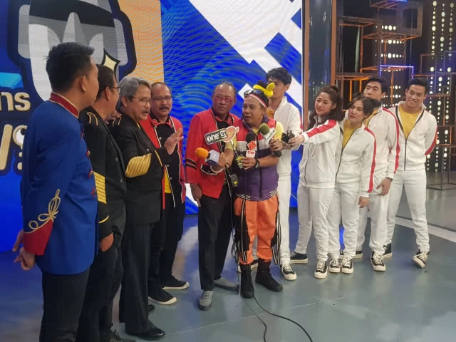 "เสนาเก่า" ส่งไม้ต่อ "เสนาใหม่" รายการ "ยุทธการขยับเหงือก 5.0"