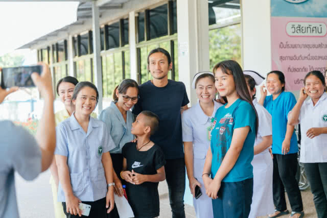 "ตูน บอดี้สแลม" เตรียมวิ่ง เพื่อช่วยเหลือ 8 โรงพย­­­­­าบาลชุมชนภาคอีสาน