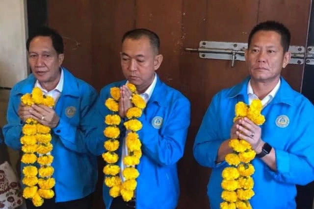 แผนลึก "เพื่อนเนวิน" เบื้องหลังขั้ว 103 เสียง