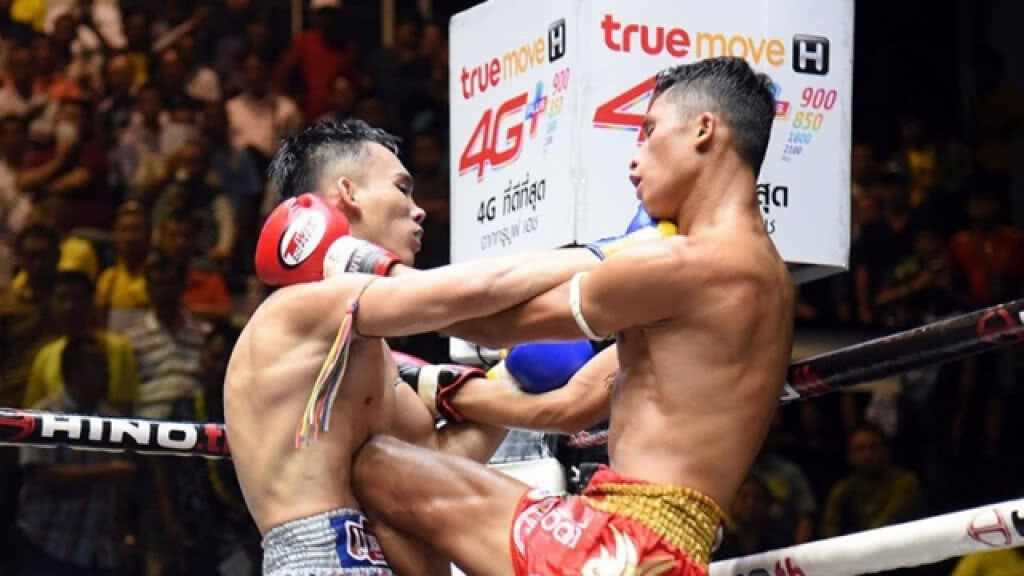 "เพชรน้ำงาม" แพ้คะแนน "ธีรเดช"  ศึกวันชัยชนะ