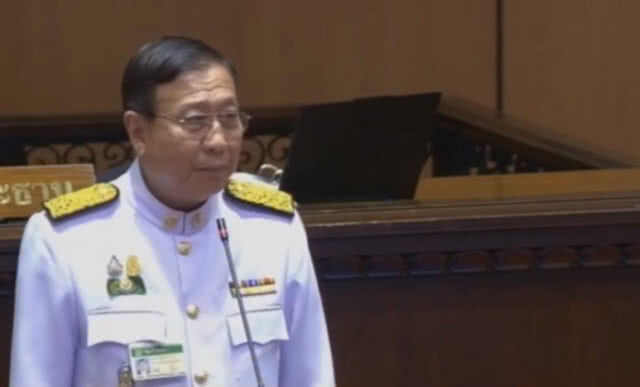 ไม่ผิดโผ! "พรเพชร" นั่งเก้าอี้ปธ.วุฒิสภา