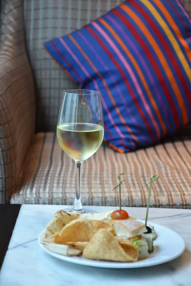 Chic-in : โรงแรม เมอเวนพิค กรุงเทพ ห้องพักตึกใหม่ กับการพักผ่อนใจกลาง สุขุมวิท 15