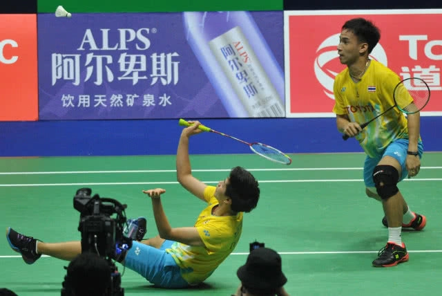 ขนไก่ไทยแพ้จีน คว้าอันดับ 3 ดวลแบดสุธีรมานคัพ 2019