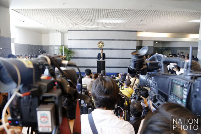 "ธนาธร" ไม่เสียใจ ยุติปฏิบัติหน้าที่ ส.ส.รอศาลรัฐธรรมนูญมีคำวินิจฉัย