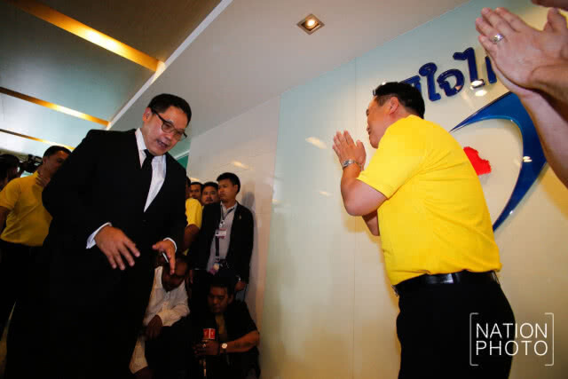 "ภูมิใจไทย" ตอบรับคำเชิญ "พลังประชารัฐ" ร่วมจัดตั้งรัฐบาล