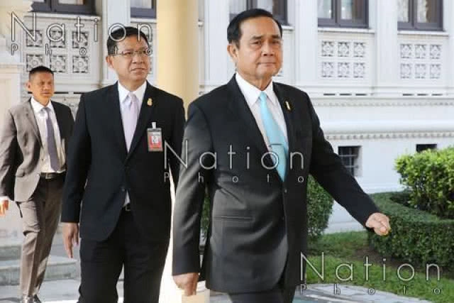 "ป๊อก-ป้อม-ประยุทธ์" 3 ทหารเสือ "พี่อย่าทิ้งผมนะ"