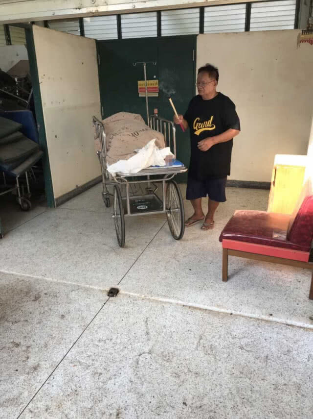"หนุ่มโกรธจัด! รพ.ปล่อยศพเน่า" ล่าสุด รพ.ออกมายอมรับผิด