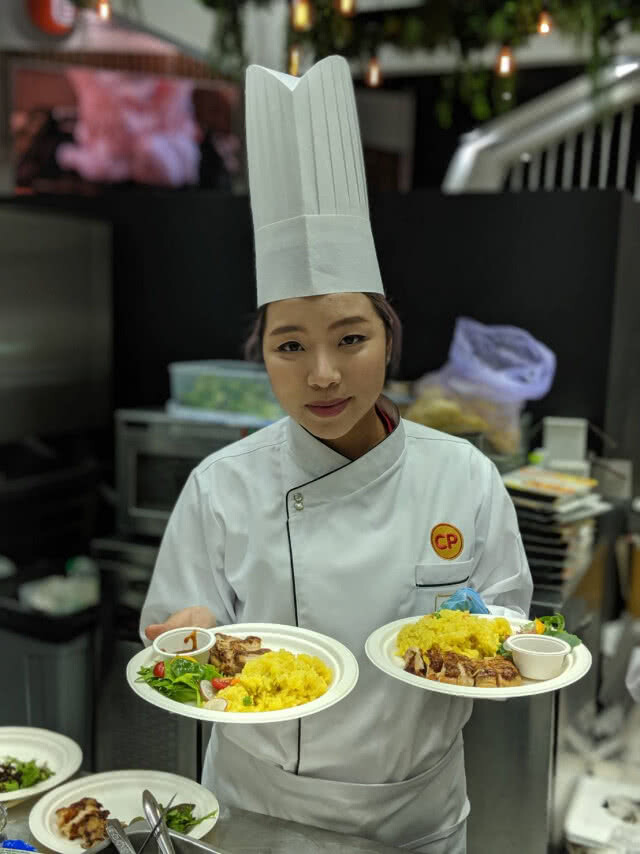 ‘เบญจา ชิคเก้น’ คว้ารางวัลสุดยอดนวัตกรรม