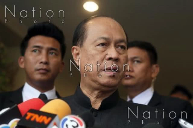 "ป๊อก-ป้อม-ประยุทธ์" 3 ทหารเสือ "พี่อย่าทิ้งผมนะ"