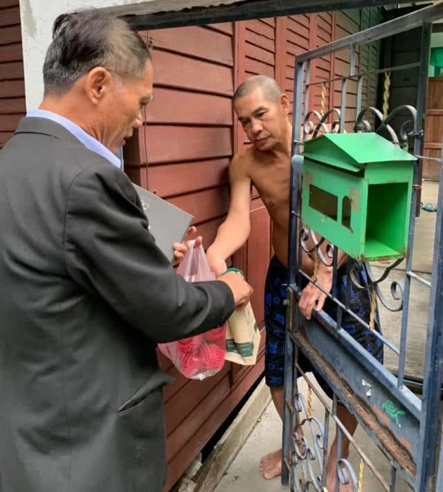 "สุชาติ สวัสดิ์ศรี" โพสต์ รับผิด! ที่หลงเชื่อ "ข่าวลือ" อดีตนศ.รามฯ ชก "ป๋าเปรม"