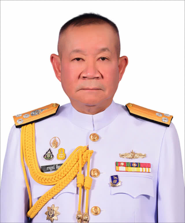 ทร. ตั้งกรรมการสอบ ทหารเรือทะเลาะคู่กรณี ในคลิปโซเชียล