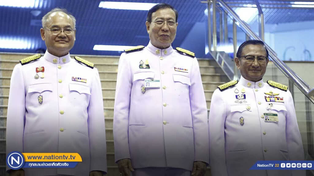 "พรเพชร" รับพระบรมราชโองการโปรดเกล้าฯ แต่งตั้งเป็น "ประธานวุฒิสภา"