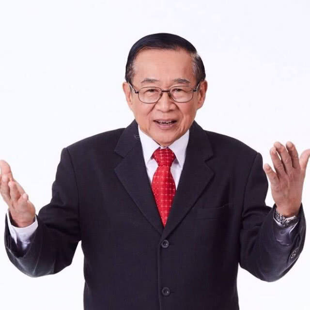 เหตุใด "เหวง" จึงซูฮก "ป๋าเปรม"