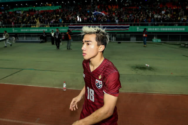ชนาธิป ถอนช้างศึก ในการลุยคิงส์คัพ ครั้งที่ 47
