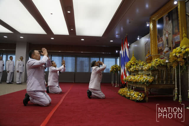 "ชวน" รับพระบรมราชโองการโปรดเกล้าฯ แต่งตั้งเป็นประธานสภาผู้แทนราษฎร