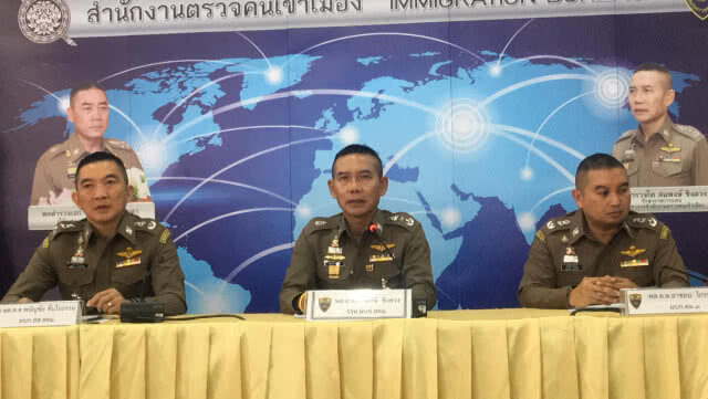 รวบสมาชิกแก๊งโรแมนซ์สแกมเมอร์ ตุ๋นเงินหญิงไทย