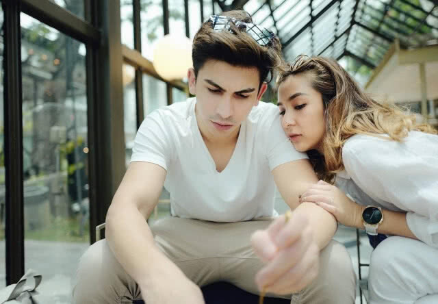 ชิปปี้ ยอมรับเสียใจเลิก อองตวน อึกอักตอบเรื่องมือที่สาม