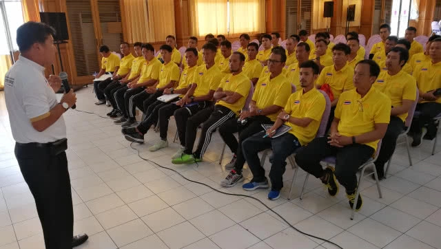 (คลิปข่าว)สมาคมผู้ฝึกสอนกีฬาฟุตบอลประเดิมจัดอบรมทีไลเซนส์