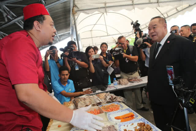 "ฮาซัน" ขอบคุณรัฐบาล ที่ทำให้ทะเล กลับมาสมบูรณ์อีกครั้ง