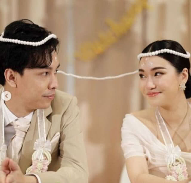 ท้องแล้ว ! "ชมพู่ ก่อนบ่าย" ทายาททันใจ แต่งปุ๊ป มีลูกปั๊ป