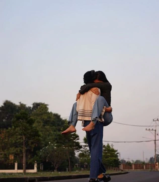 "ไทร" หมายถึงใคร? ใช่ "แอมมี่ The Bottom Blues" หรือเปล่า?