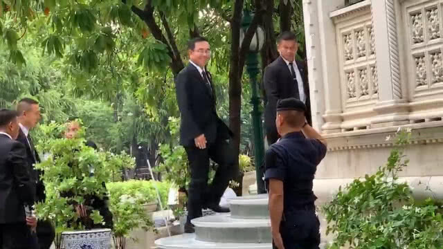 นายกฯ ไม่ตอบ เดินหน้าจัดตั้งรัฐบาล