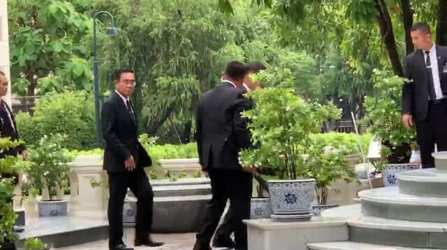 นายกฯ ไม่ตอบ เดินหน้าจัดตั้งรัฐบาล