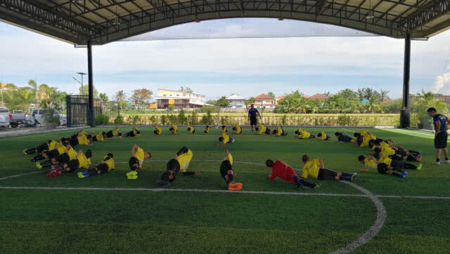 (คลิปข่าว) 5 ปี กับเส้นทาง" ภูริอะคาเดมี่ "