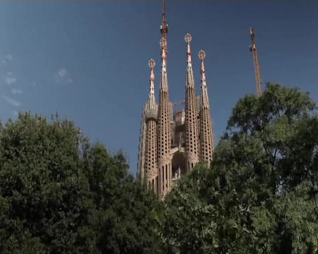 วิหารชื่อดังในสเปนเพิ่งได้ใบอนุญาต! หลังสร้างมานาน 137 ปี