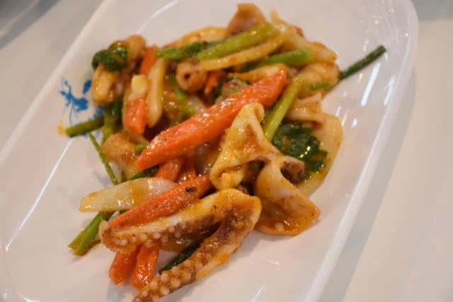 อร่อยปักหมุด : ครัวเคียงสวรรค์ พัทยา บุฟเฟ่ต์ซีฟู้ดและชาบู อิ่มไม่อั้นกับอาหารทะเลคุณภาพ