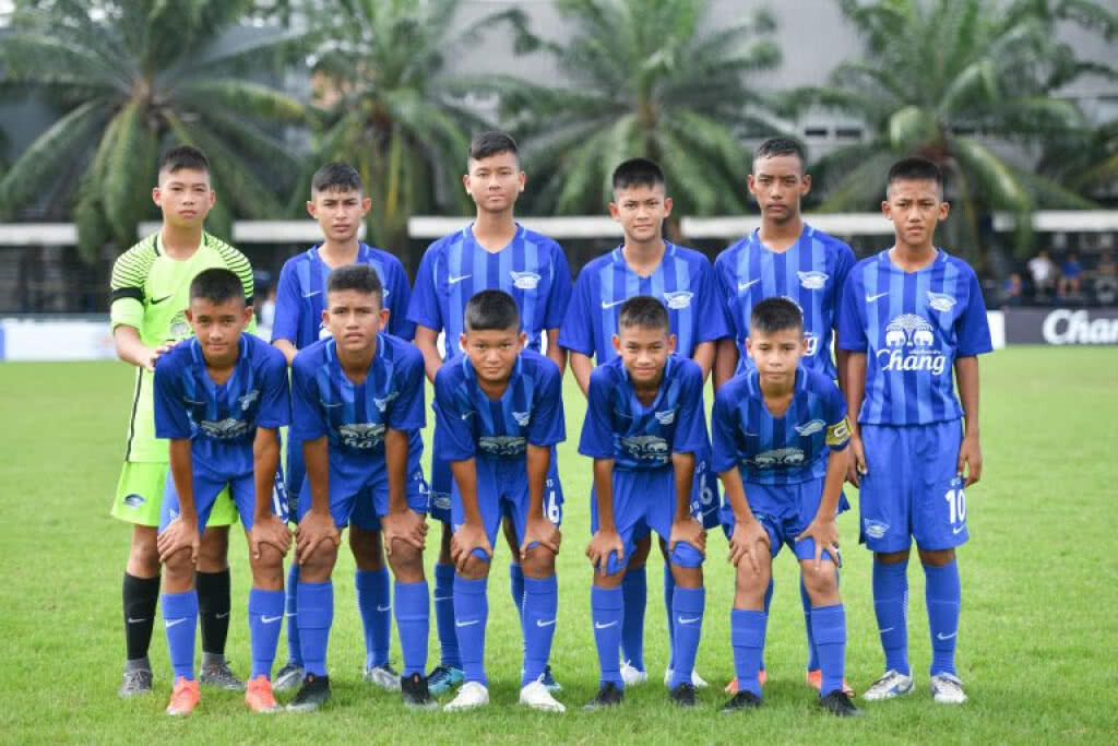 ฉลามจูเนียร์ ต้อน หนองโพวิทยา 3-0 ลิ่วชน เจ้าสัวน้อย รอบ8ทีม ช้างจูเนียร์คัพ2019