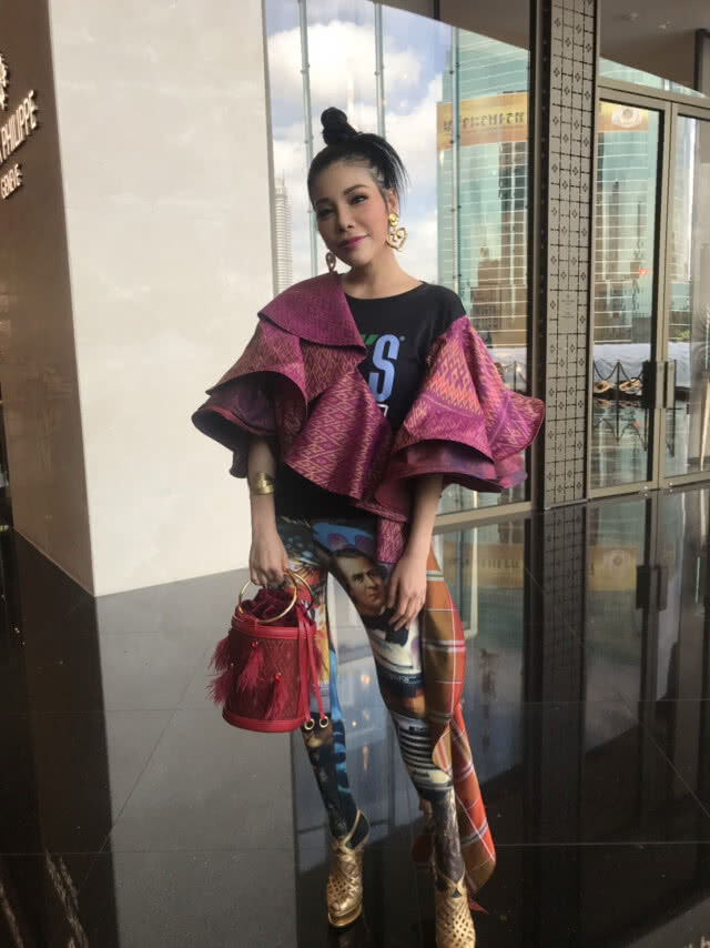 "แหวนแหวน ปวริศา" เผยโมเม้นต์สุดหวาน! เป่าเทียนวันเกิด ท่ามกลางทะเลทรายกับหนุ่มคู่ใจ